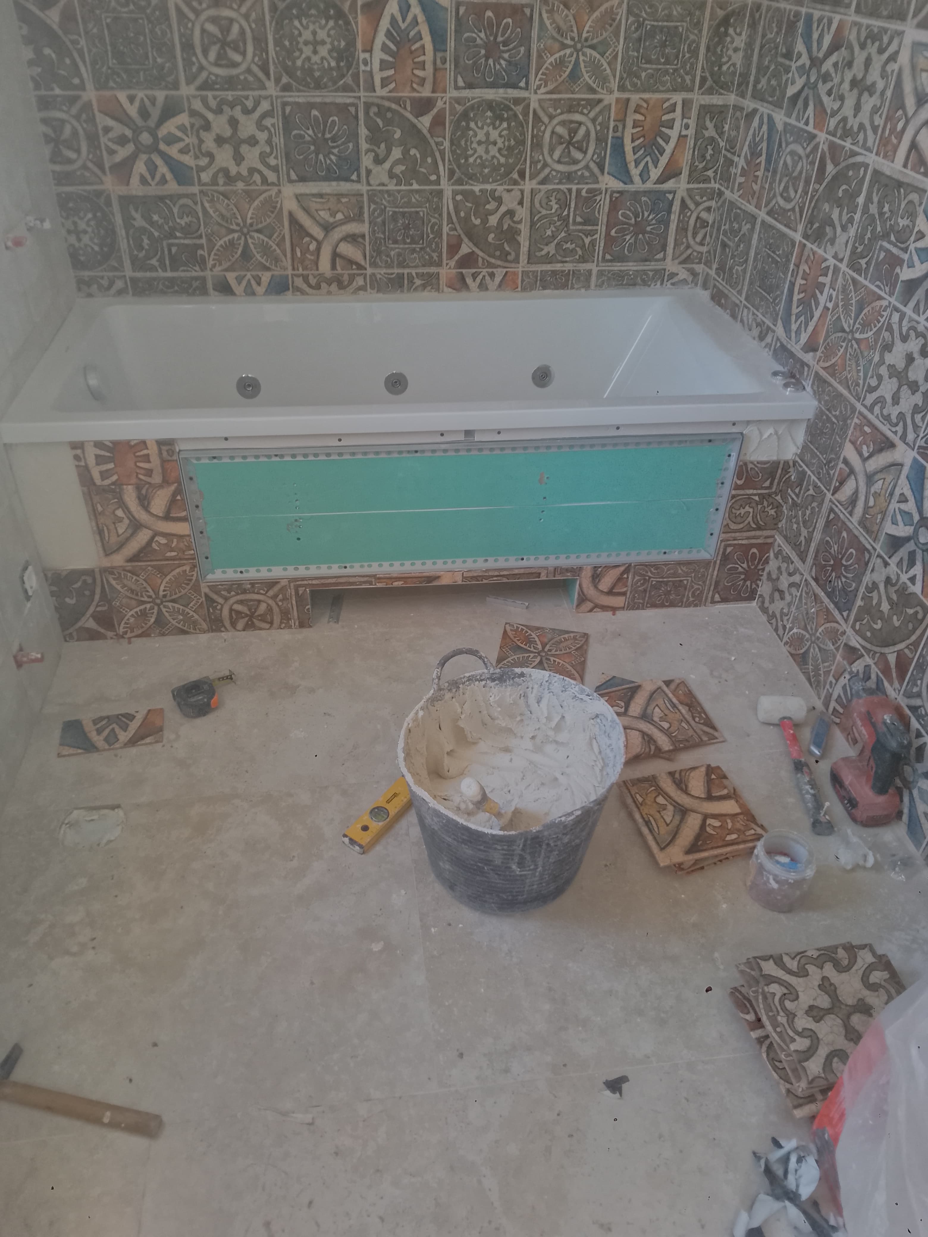Revestimiento durante la reforma del baño