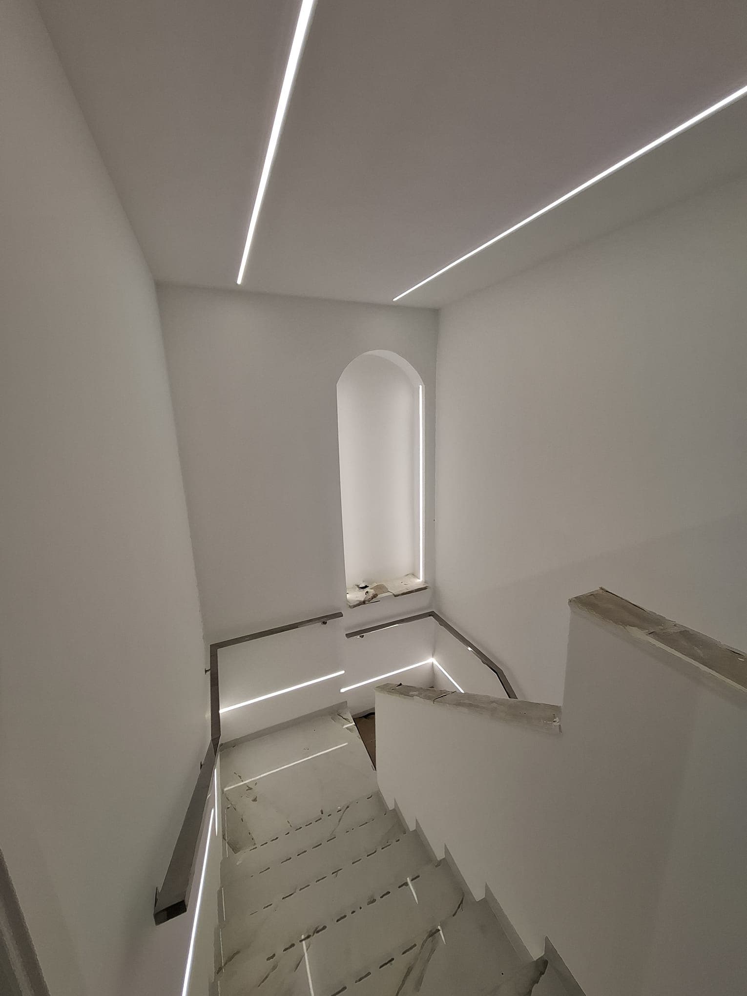 Trabajo de pintura decorativa interior, fotografía 7