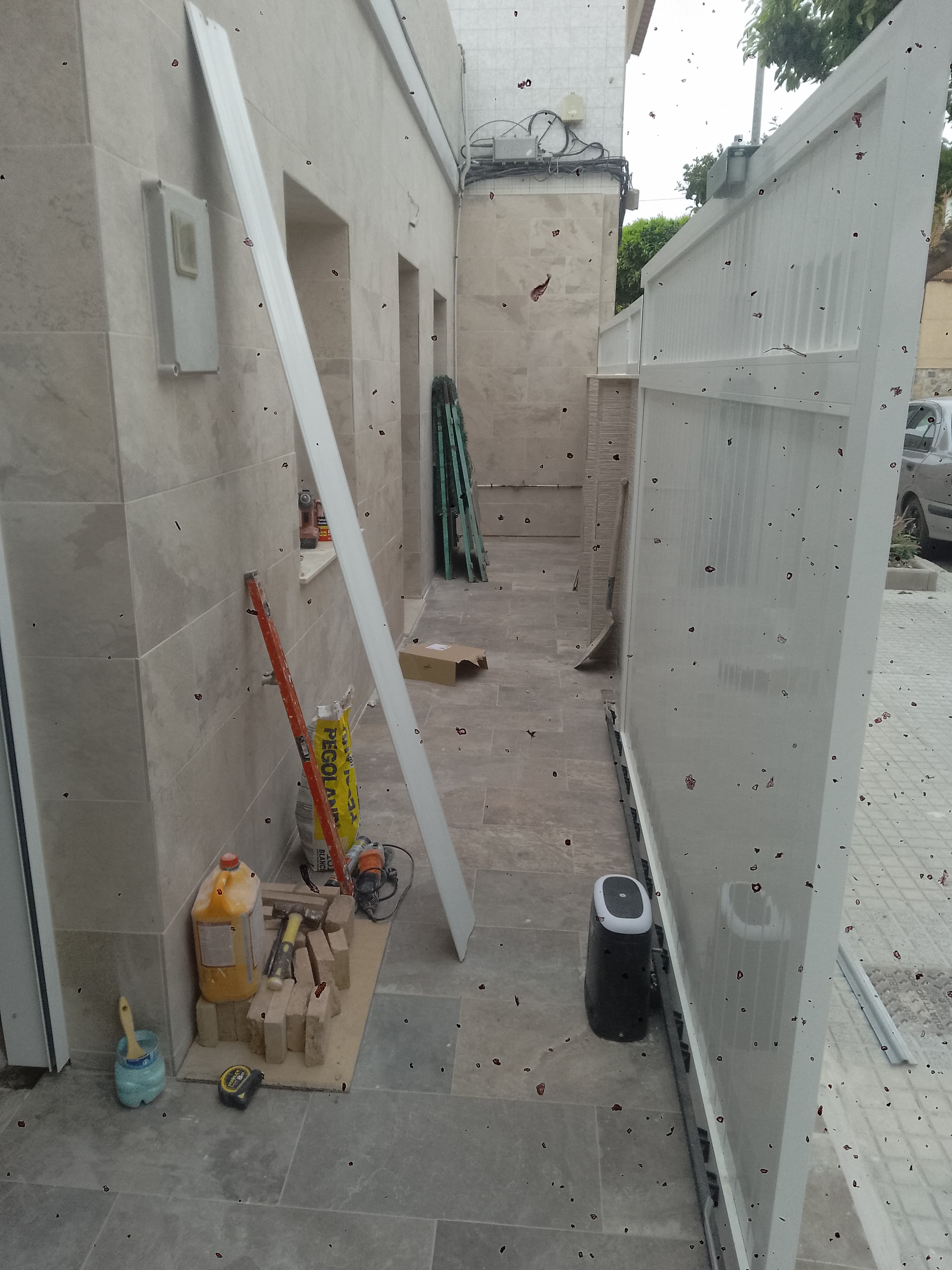 Evolución de la reforma de fachada y patio en Cartagena, fotografía 6