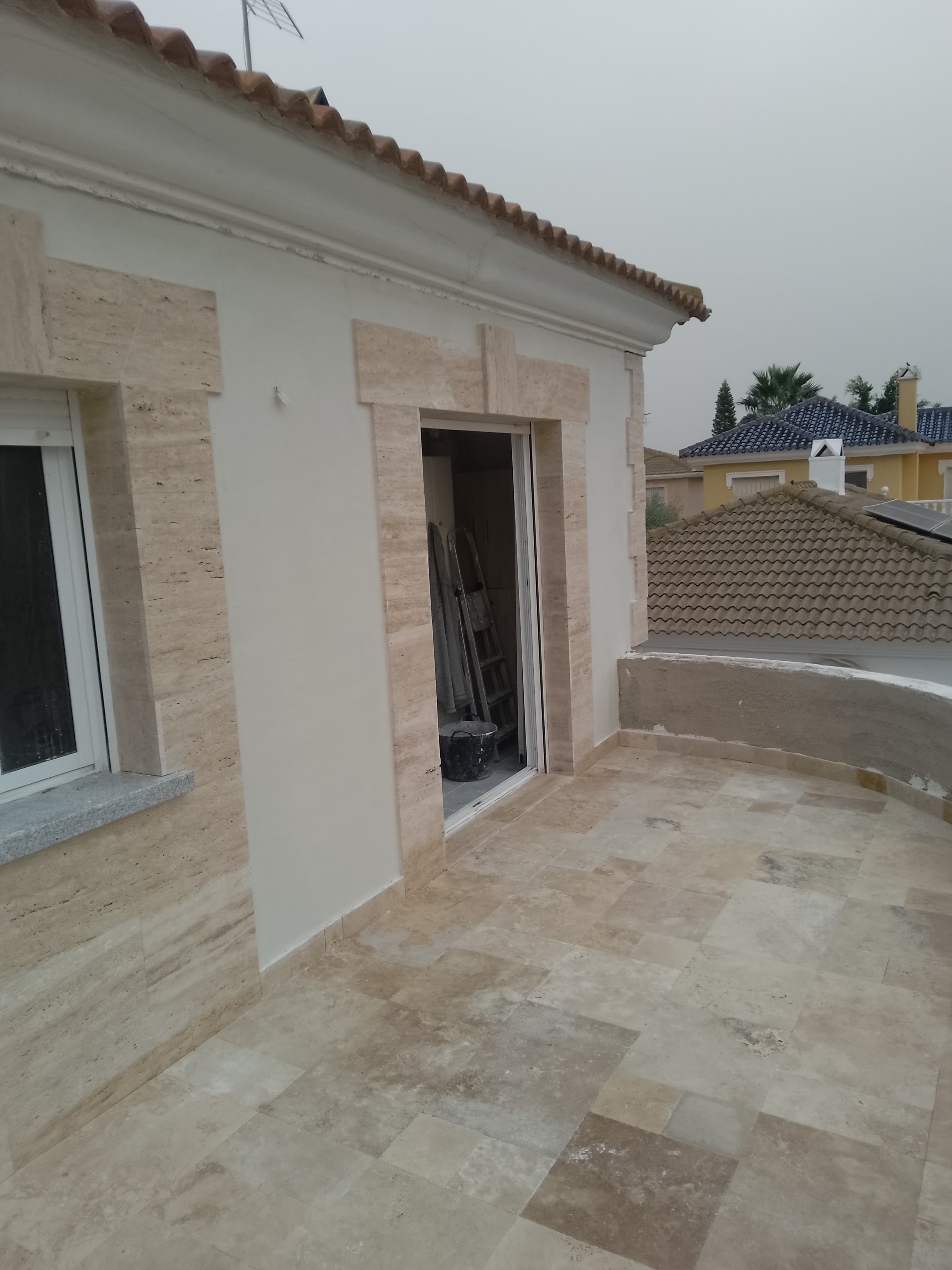 Trabajo de travertino en Los Narejos, fotografía 3